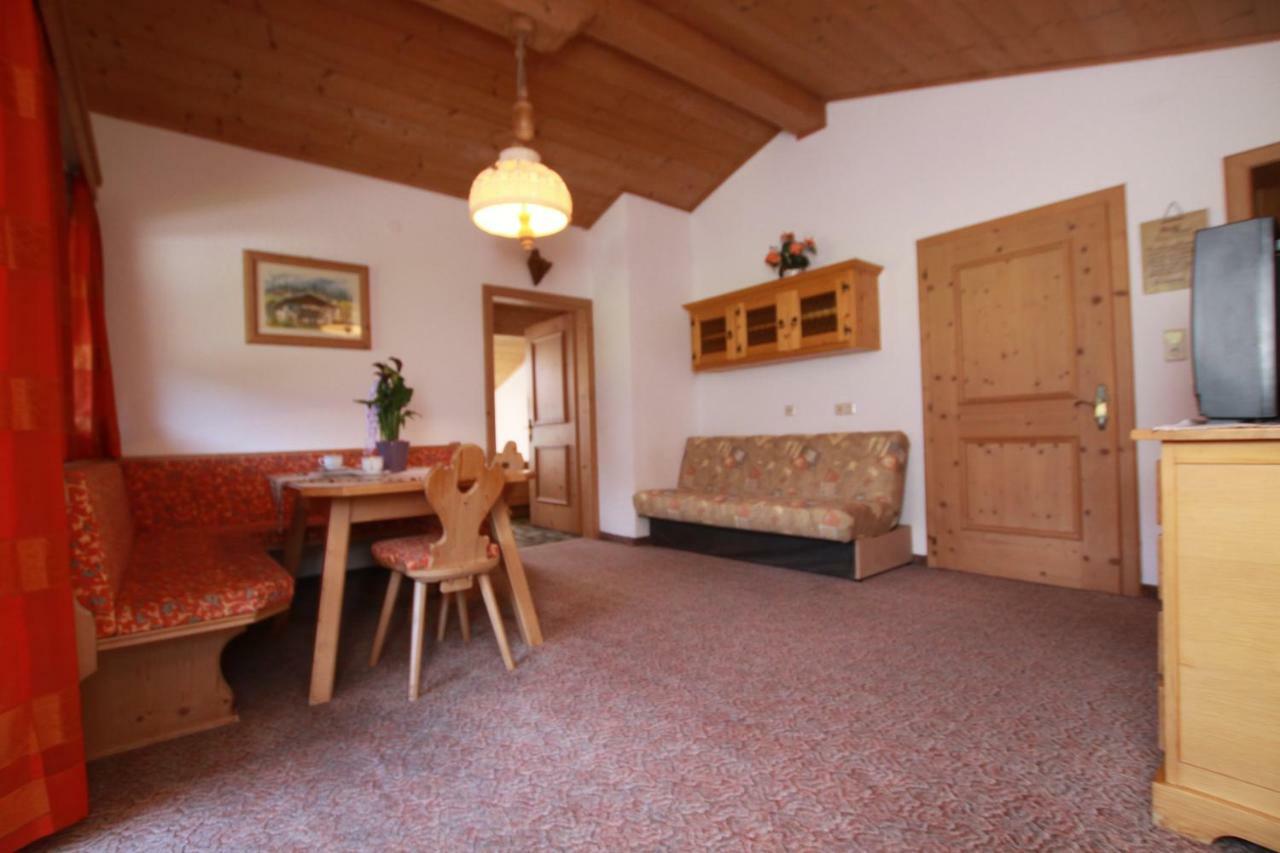Klauserhof ทรินส์ ภายนอก รูปภาพ